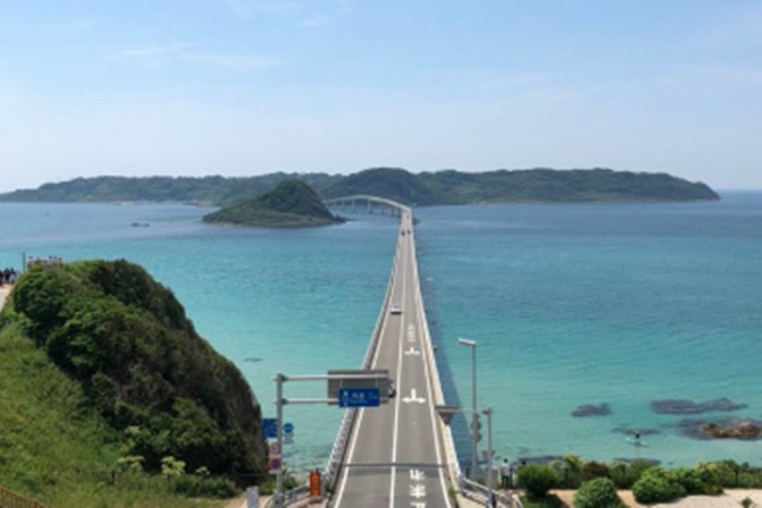 カローラcmのロケ地 年 は角島大橋 菅田将暉が歌っている曲も気になる